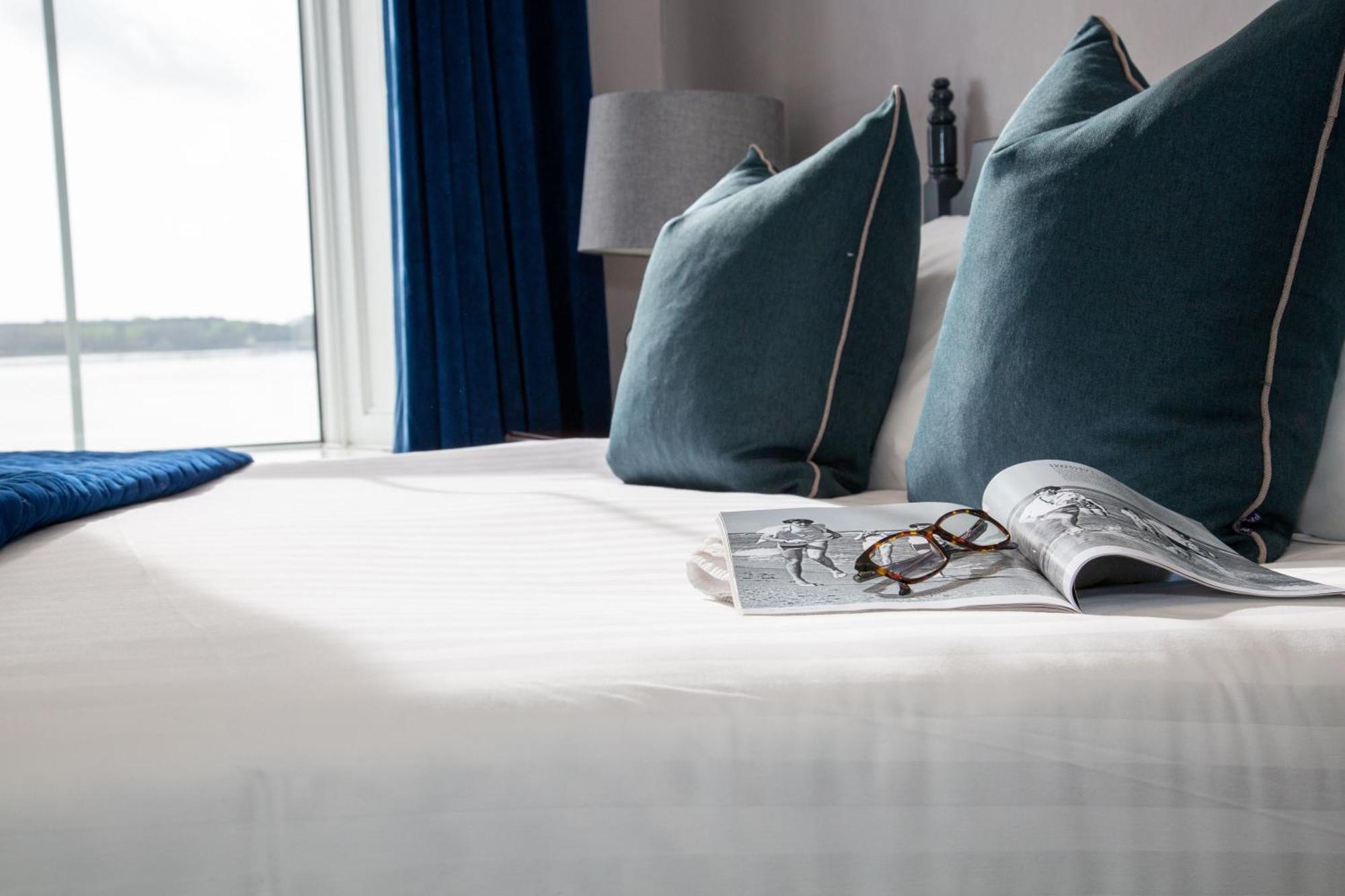 Commodore Hotel Ков Экстерьер фото