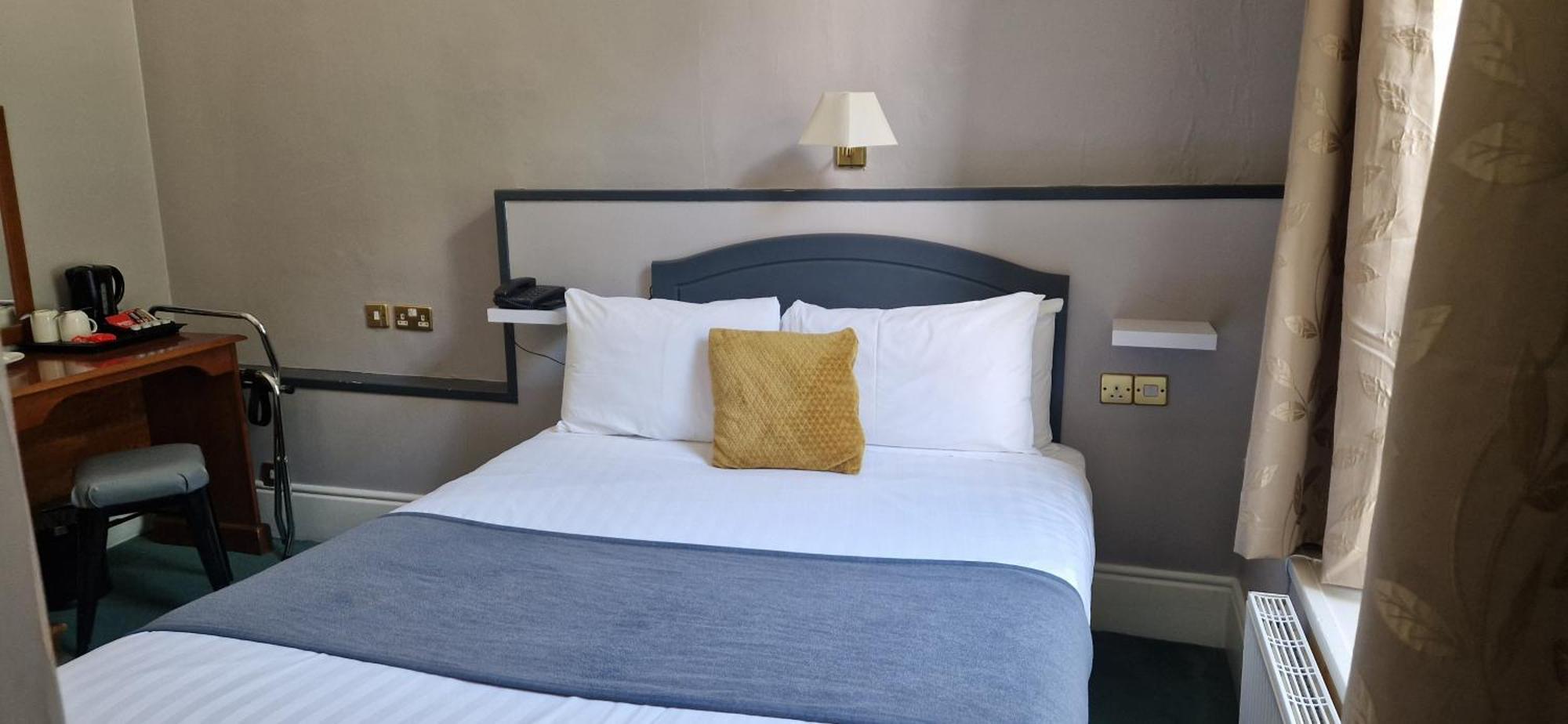 Commodore Hotel Ков Экстерьер фото