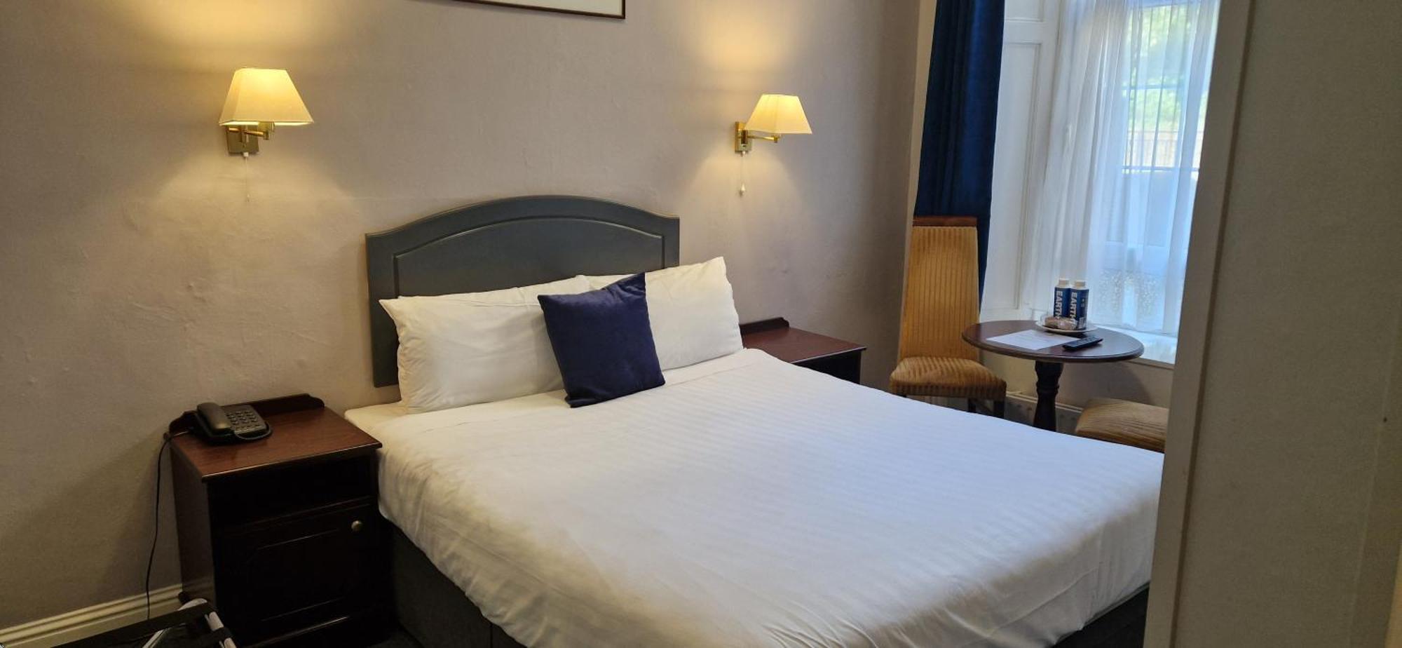 Commodore Hotel Ков Экстерьер фото