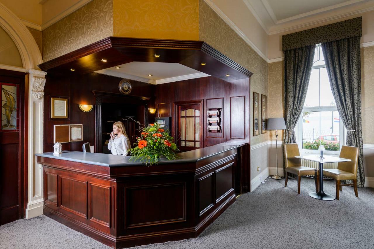 Commodore Hotel Ков Экстерьер фото